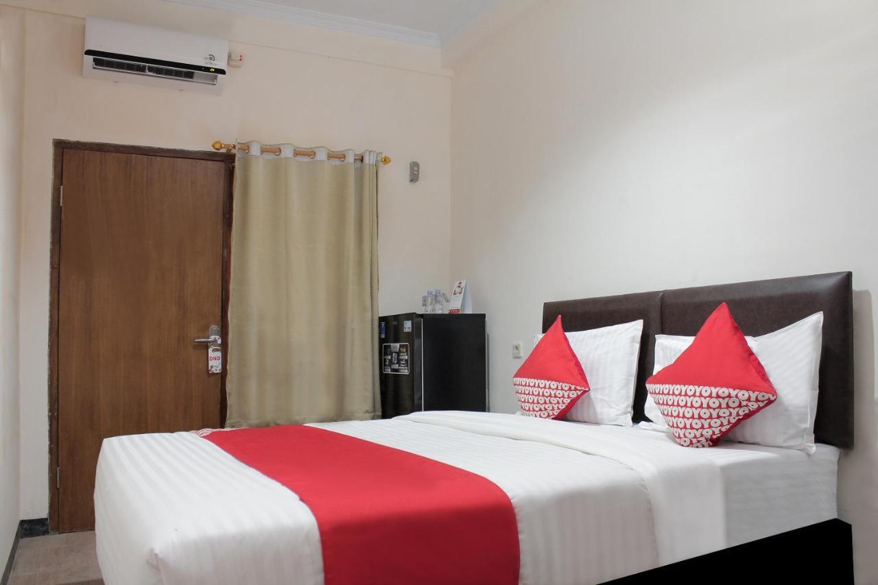 Oyo 222 M@Jayakarta Hotel Exterior photo