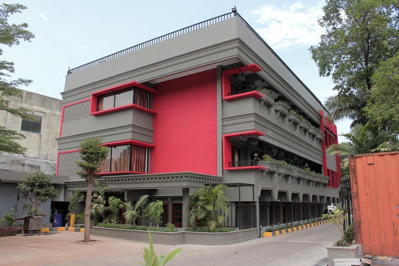 Oyo 222 M@Jayakarta Hotel Exterior photo