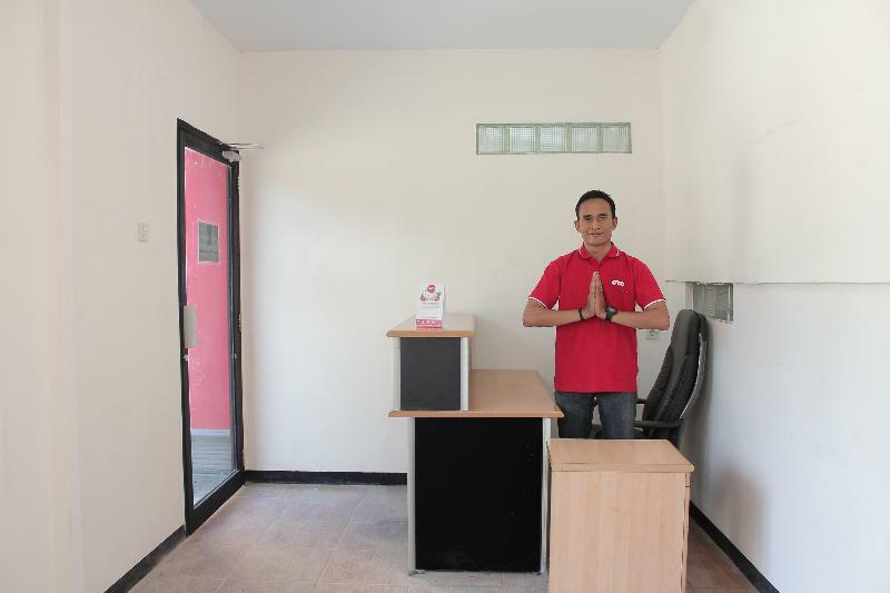Oyo 222 M@Jayakarta Hotel Exterior photo