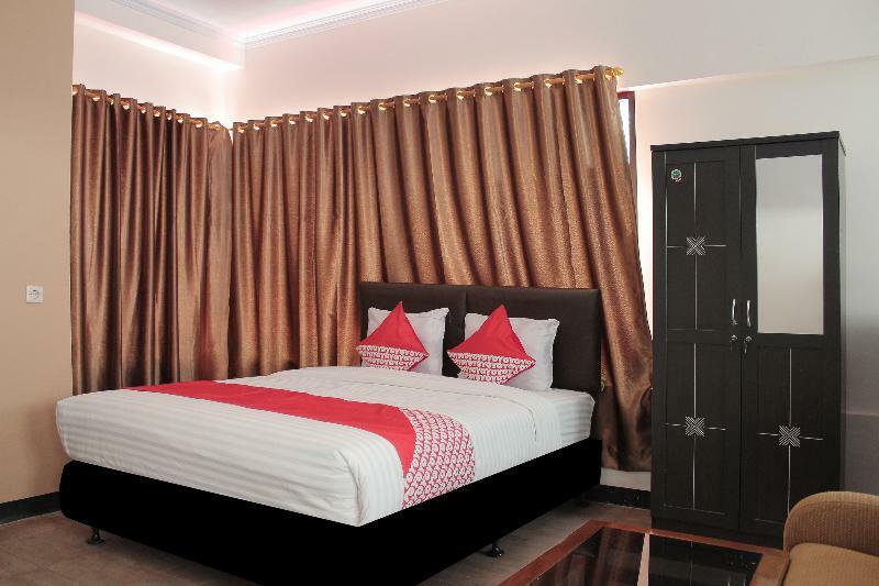 Oyo 222 M@Jayakarta Hotel Exterior photo